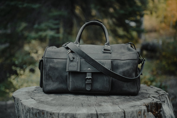 kodiak leather yukon weekender duffel capacity