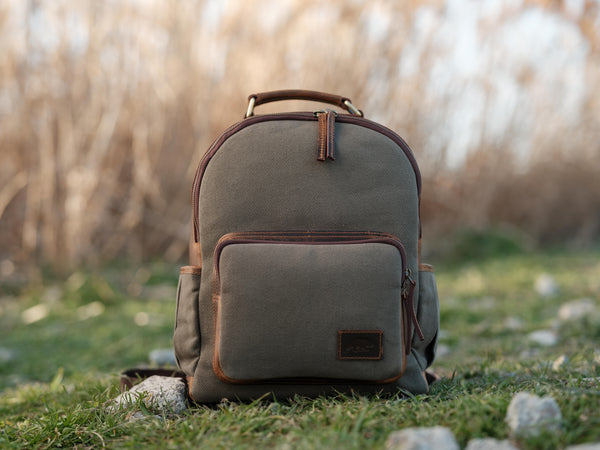 Day Traveler Canvas Backpack – Kodiak Leather