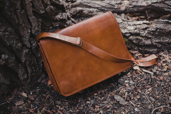 Buffalo Leather Messenger Antique Brown | Kodiak Leather Co.