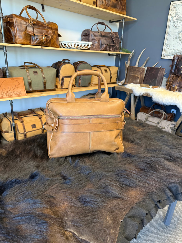 LIMITED EDITION - Yukon Pilot Bag – Kodiak Leather