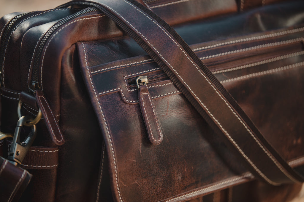 Buffalo Leather Pilot Bag – Kodiak Leather