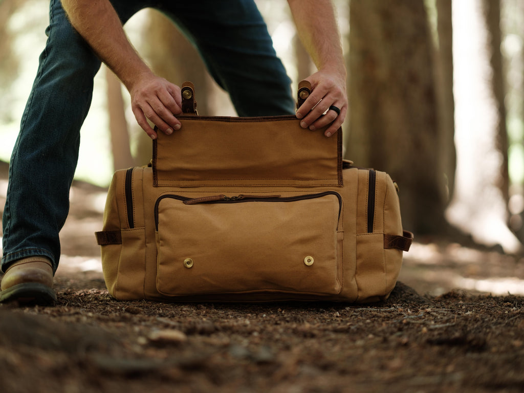 バッグ 1999FW archive wool hand bag 55L Wasatch Duffel – Kodiak Leather
