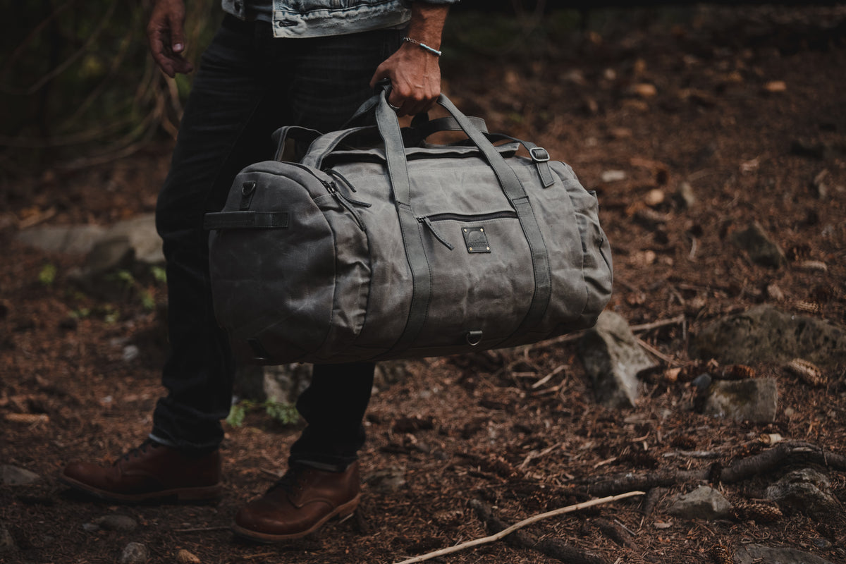 Kasilof Messenger 18 inch XL – Kodiak Leather