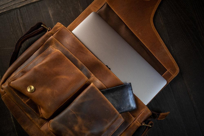 Buffalo Leather Messenger Kodiak Leather