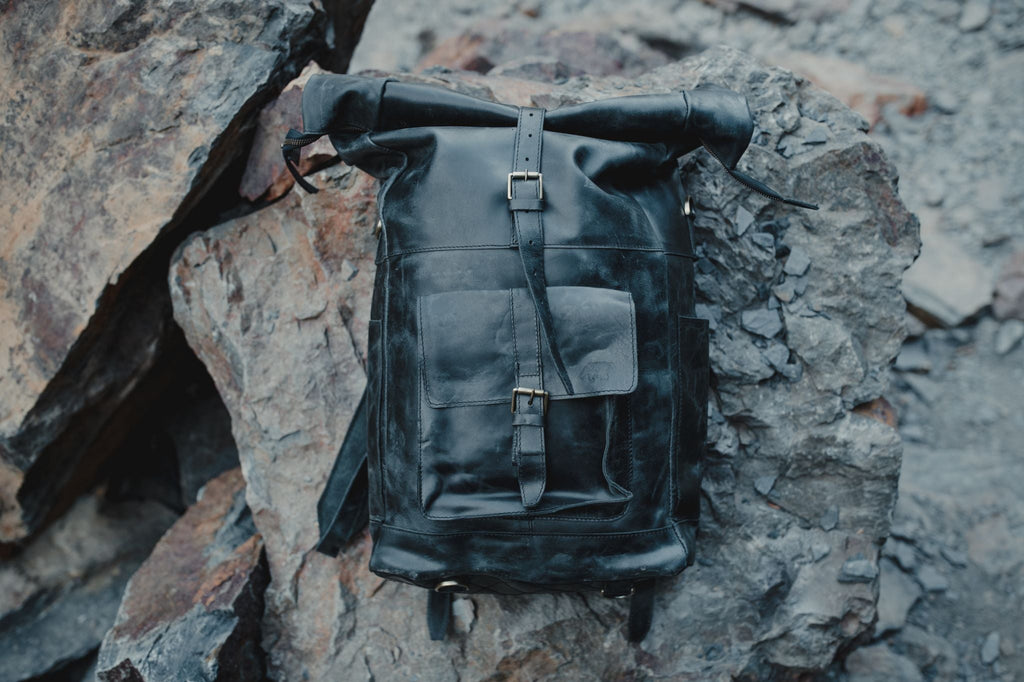 Kobuk Leather Backpack - Midnight Black
