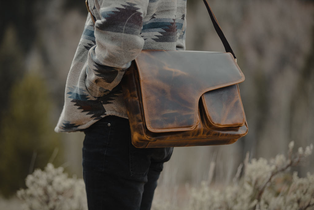 Buffalo Leather Messenger Kodiak Leather