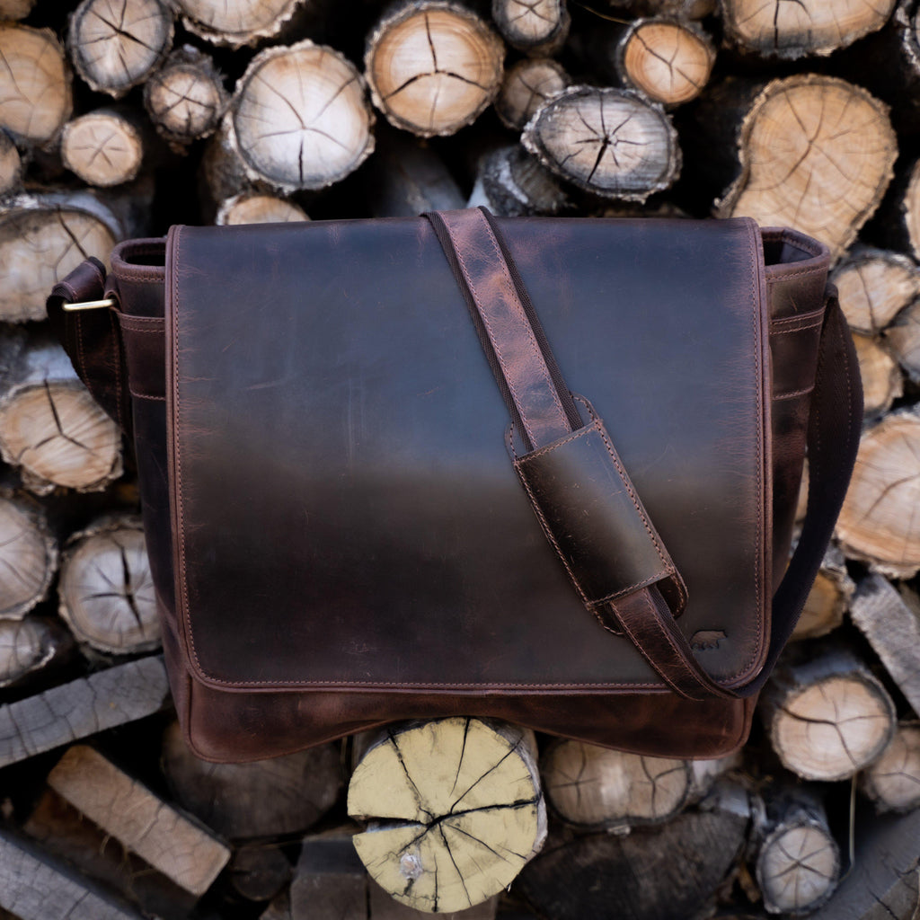 Kasilof Messenger 16 inch – Kodiak Leather